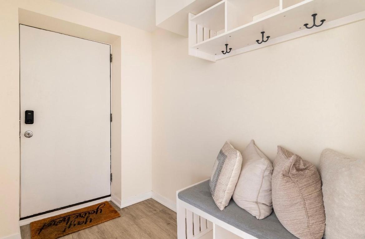 Cozy 2 Brm Apartment Mins Away From United Center Chicago Buitenkant foto